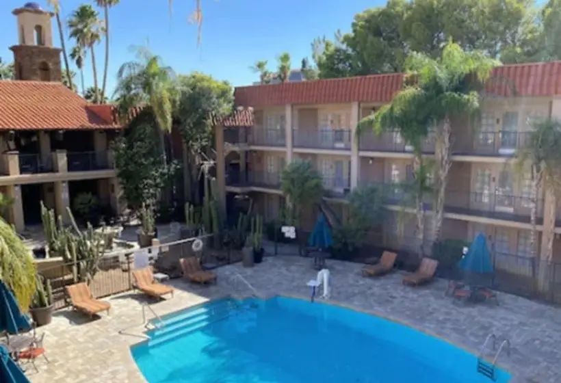 ホテル Doubletree Suites By Hilton Tucson Williams Center