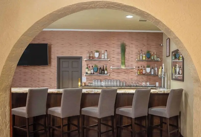 ホテル Doubletree Suites By Hilton Tucson Williams Center