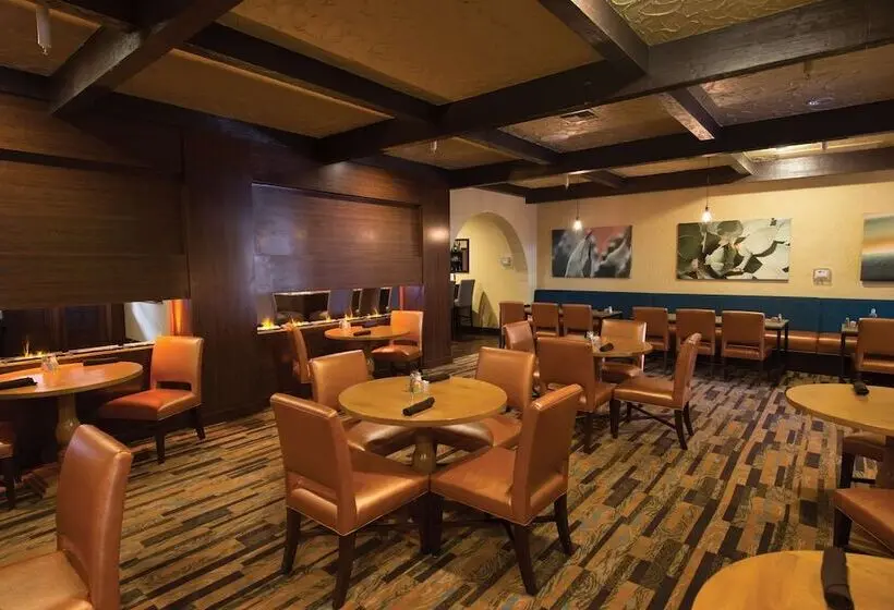 ホテル Doubletree Suites By Hilton Tucson Williams Center