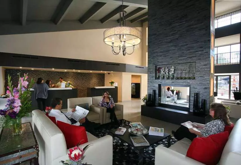 Отель Doubletree Suites By Hilton Tucson Airport