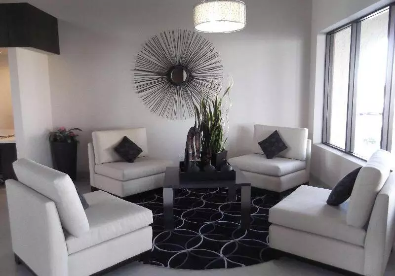 Отель Doubletree Suites By Hilton Tucson Airport