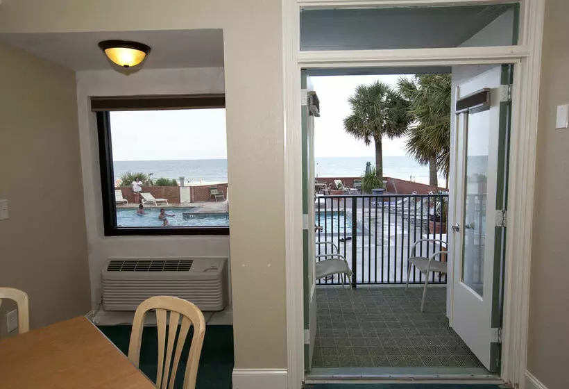 فندق Driftwood On The Oceanfront