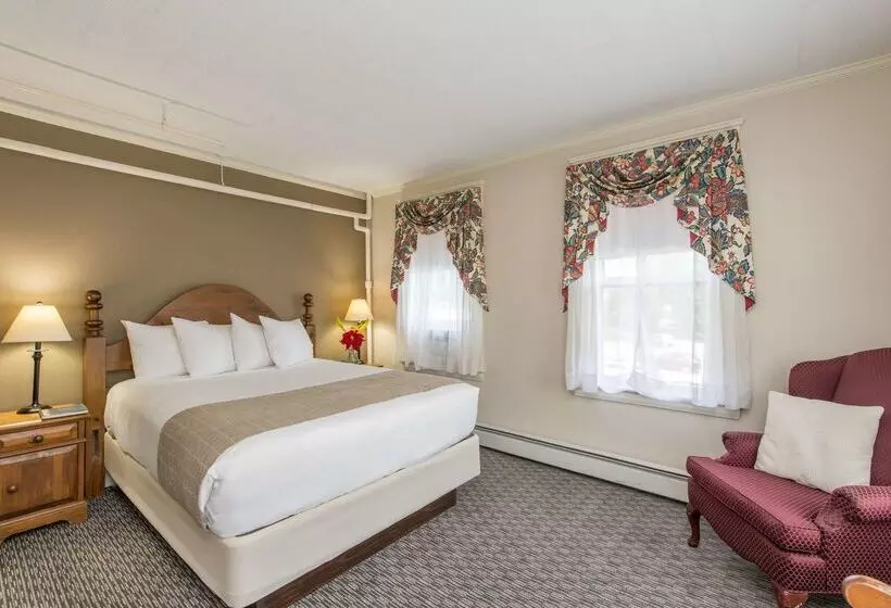 호텔 Eagle Mountain House And Golf Club