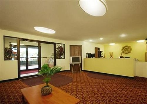 Otel Rodeway Inn Brainerd