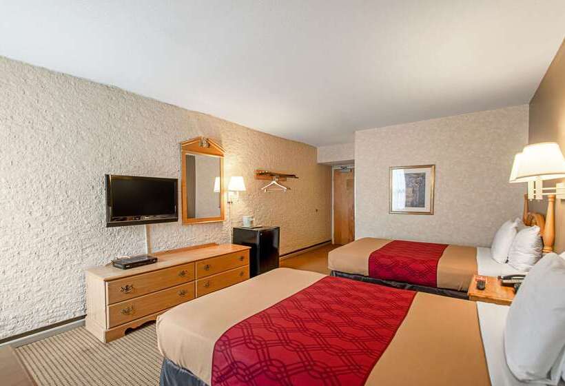 فندق Econo Lodge Metro