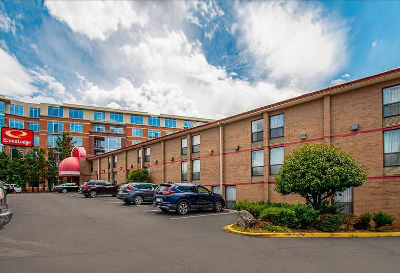 فندق Econo Lodge Metro