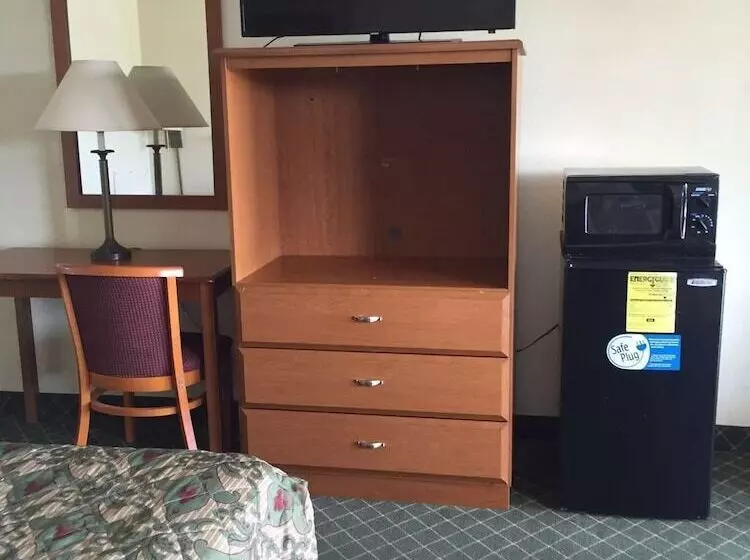 Отель Economy Inn