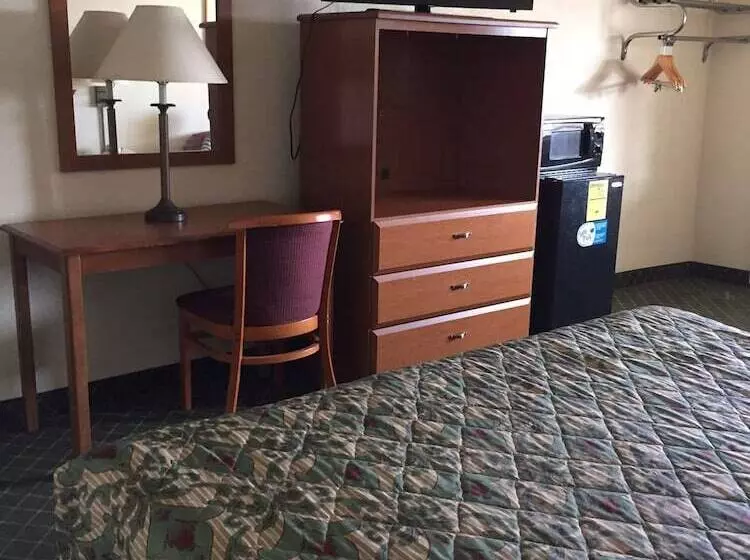 Отель Economy Inn