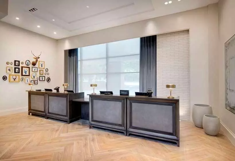 בית מלון כפרי Embassy Suites By Hilton Atlanta Buckhead