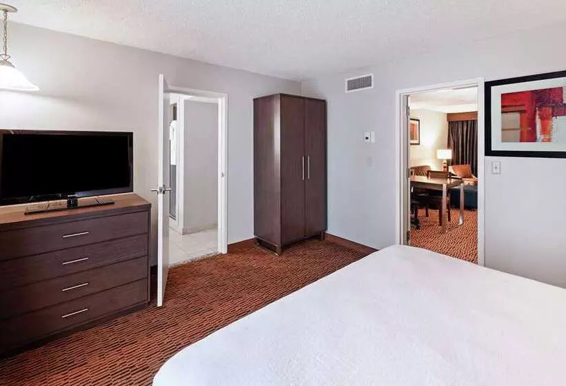 酒店 Embassy Suites By Hilton Dallas Market Center