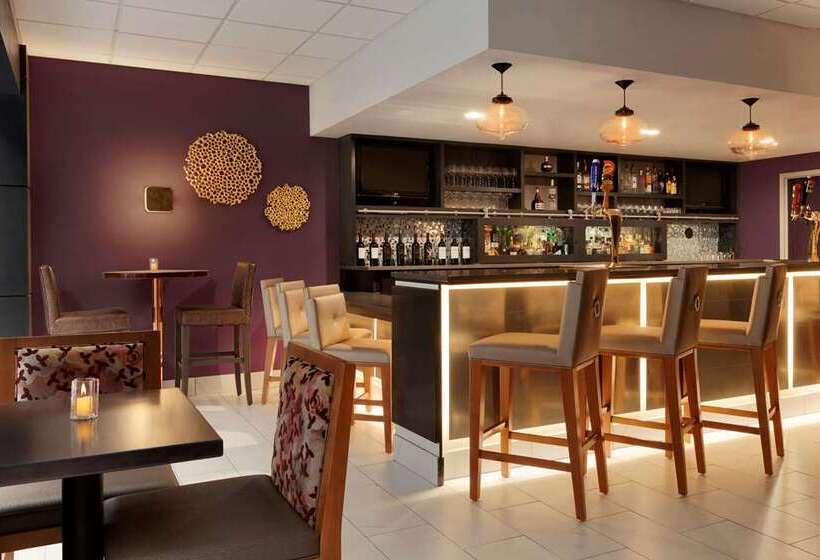 ホテル Embassy Suites By Hilton Irvine Orange County Airport