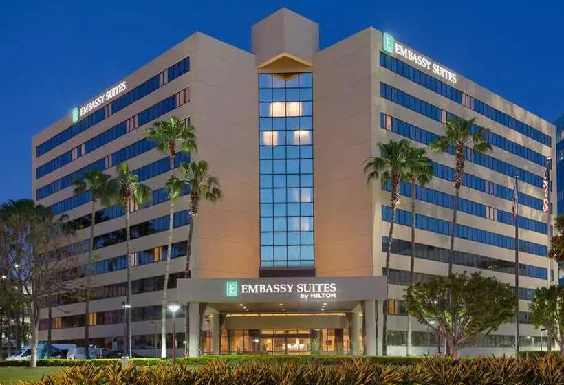 בית מלון כפרי Embassy Suites By Hilton Irvine Orange County Airport