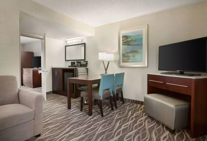 فندق Embassy Suites By Hilton Lompoc Central Coast