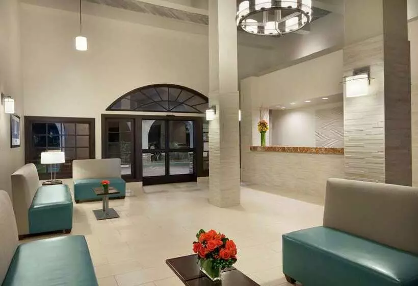 فندق Embassy Suites By Hilton Lompoc Central Coast