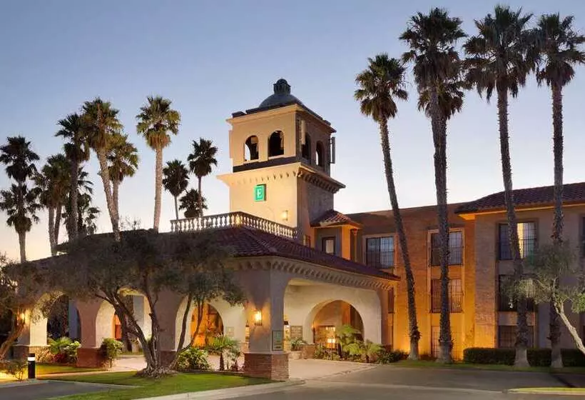 فندق Embassy Suites By Hilton Lompoc Central Coast