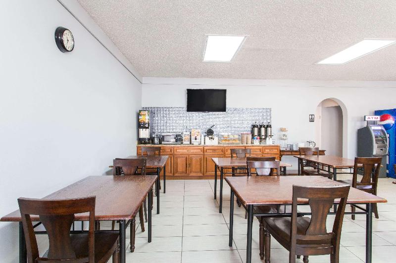 ホテル Knights Inn Plant City