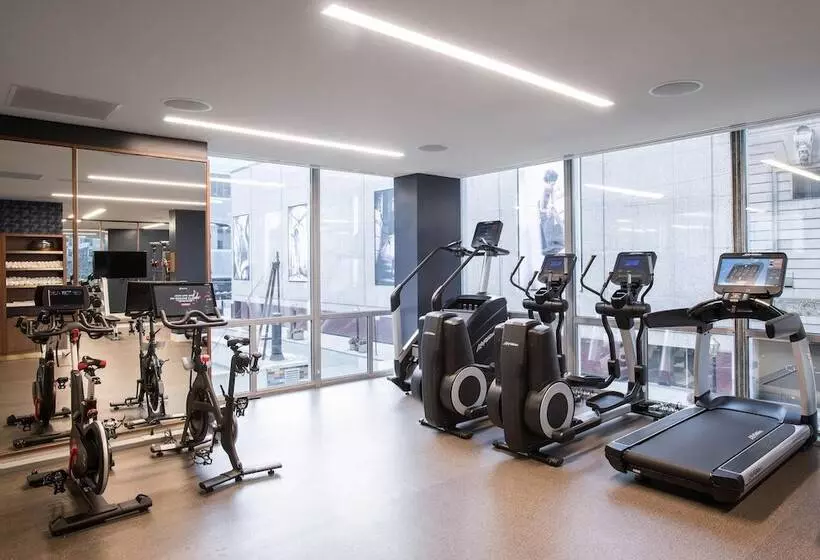 酒店 Le Méridien Essex Chicago