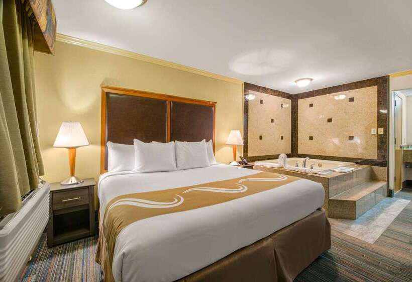 فندق Hibiscus Inn & Suites