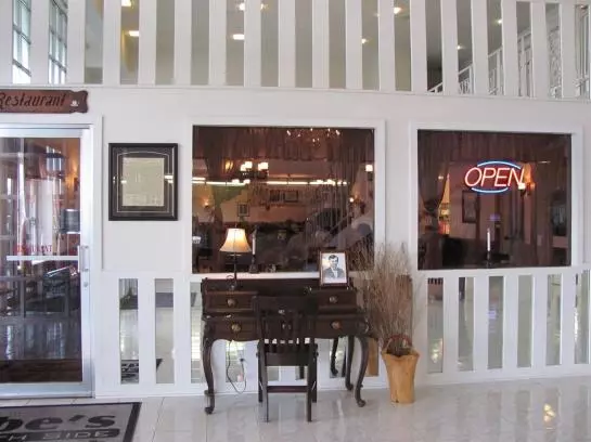 בית מלון כפרי Springfield Travelodge