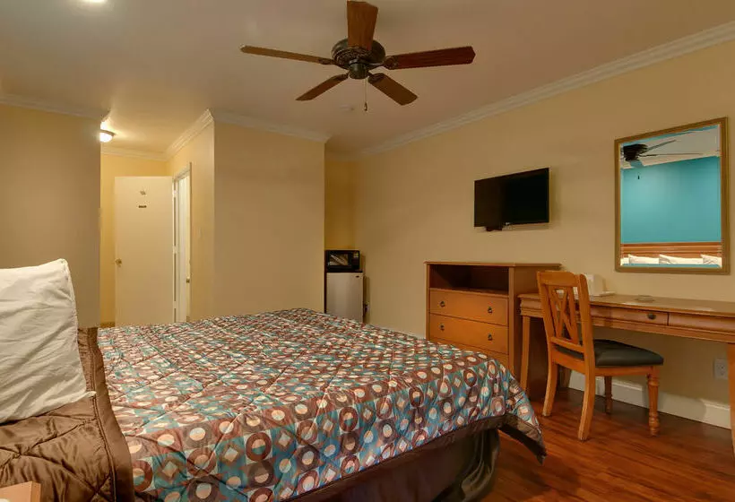 فندق Vagabond Inn Bakersfield 