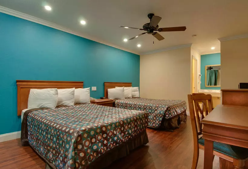 فندق Vagabond Inn Bakersfield 