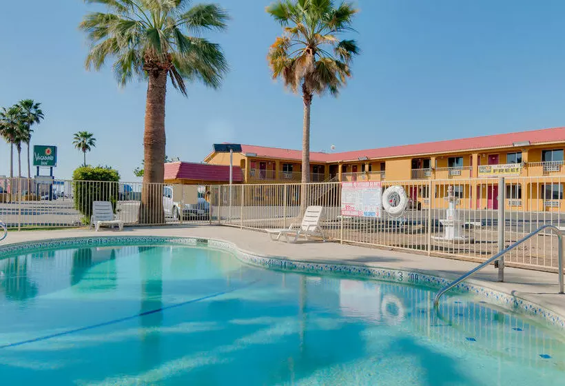 فندق Vagabond Inn Bakersfield 