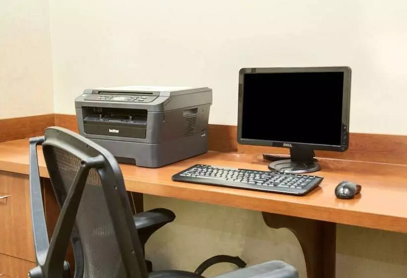 فندق Wyndham Garden Duluth