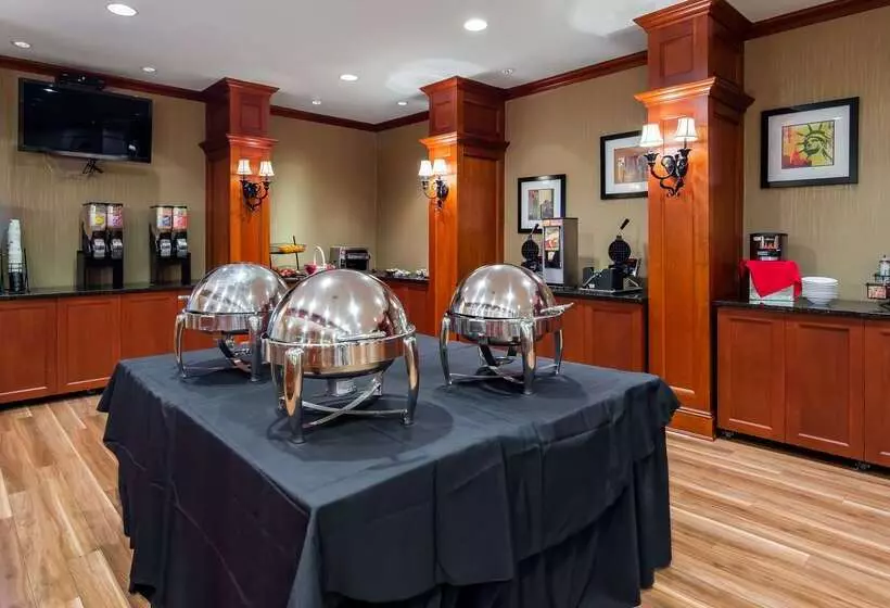 酒店 Best Western Mill River Manor