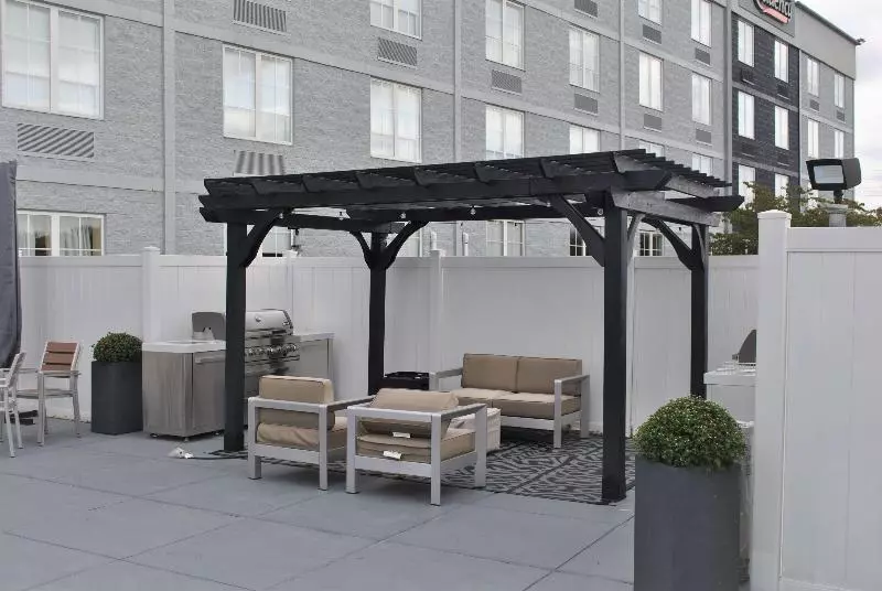 酒店 Comfort Inn & Suites