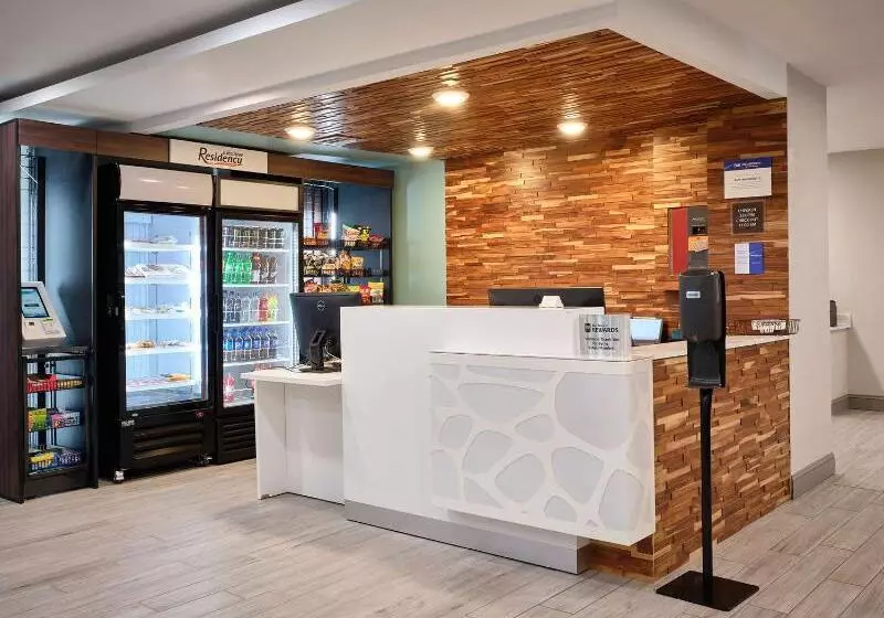 酒店 Comfort Inn & Suites