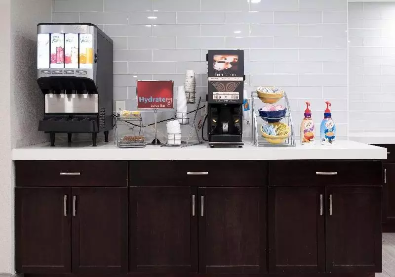 酒店 Comfort Inn & Suites