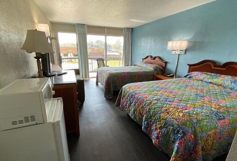 בית מלון כפרי Budgetel Inn Wilmington