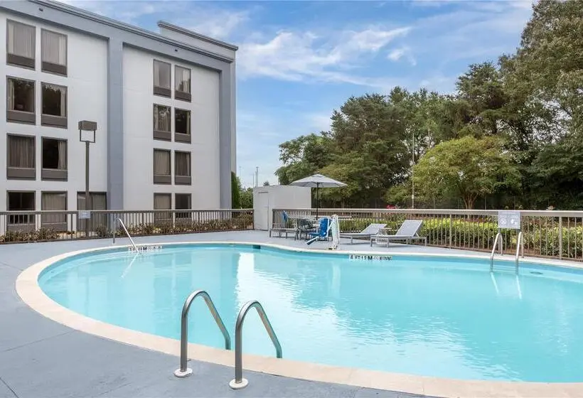 ホテル Comfort Inn Atlanta Airport