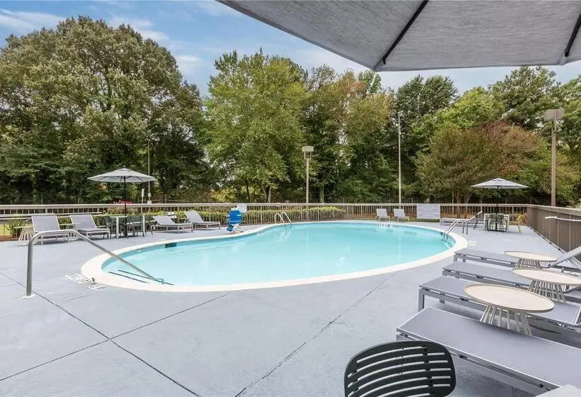 ホテル Comfort Inn Atlanta Airport