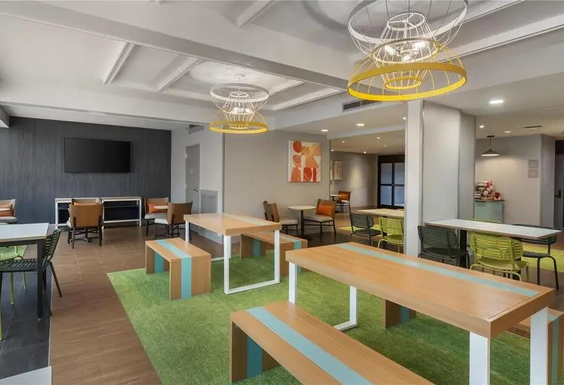 ホテル Comfort Inn Atlanta Airport