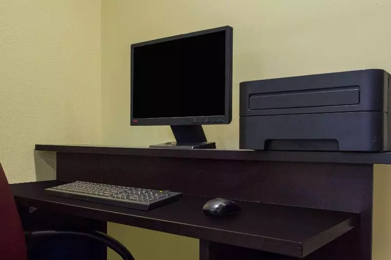 Otel Days Inn By Wyndham Austin