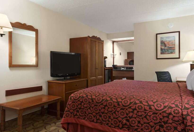 هتل Days Inn By Wyndham Las Cruces