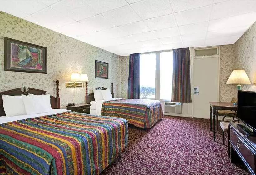 Hotel Days Inn By Wyndham Parsippany