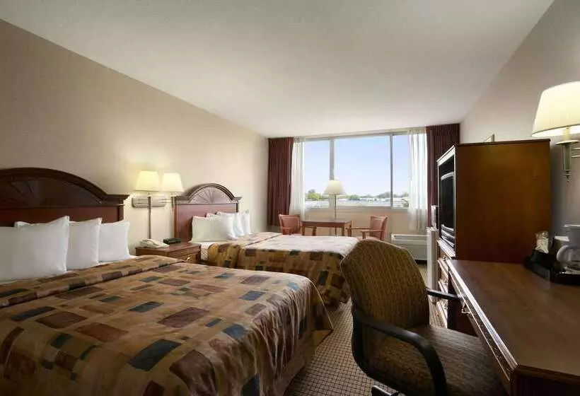 فندق Days Inn By Wyndham Sidney Oh