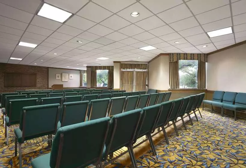 فندق Days Inn By Wyndham Sidney Oh