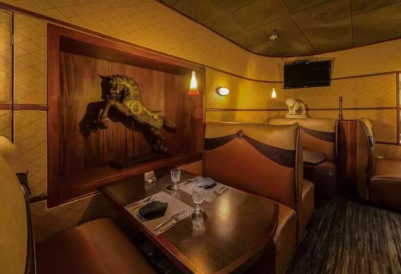 Hotel Doubletree By Hilton Akron Fairlawn