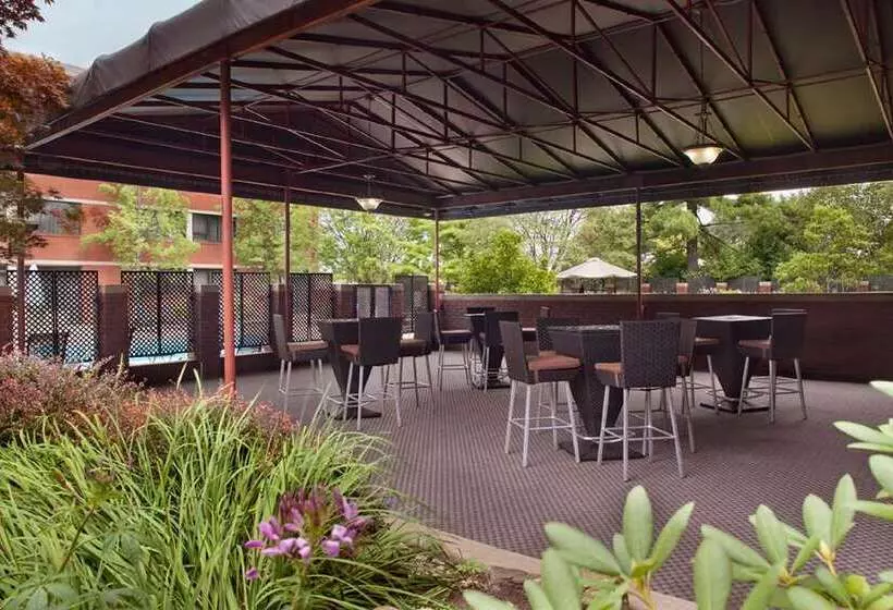 Hotel Doubletree By Hilton Akron Fairlawn