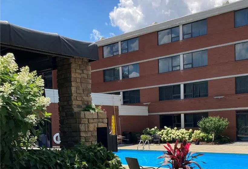 ホテル Doubletree By Hilton Akron Fairlawn