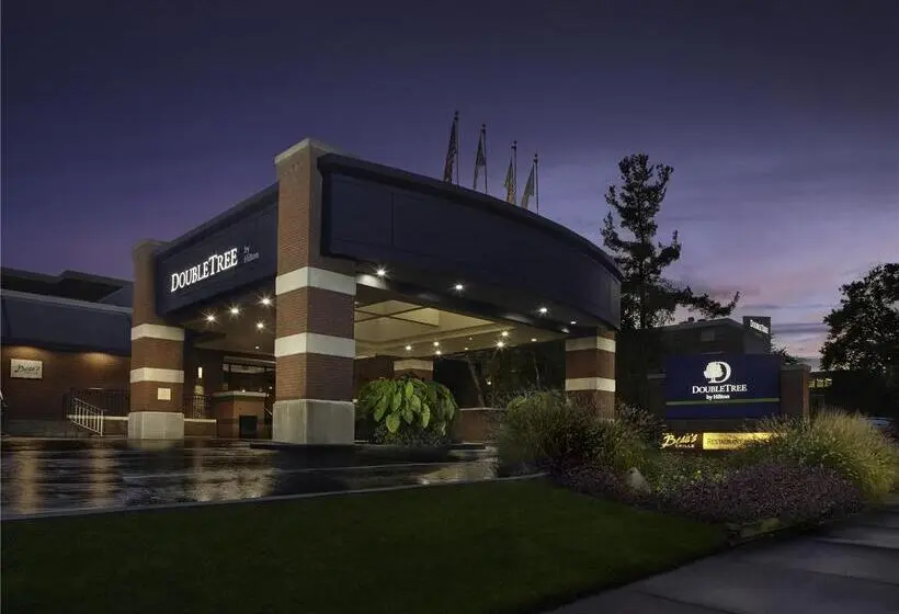 ホテル Doubletree By Hilton Akron Fairlawn