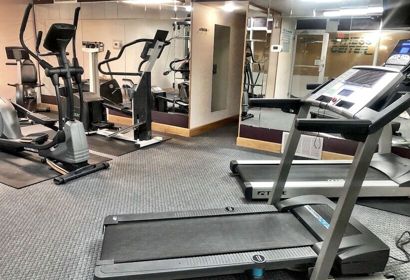 בית מלון כפרי Econo Lodge