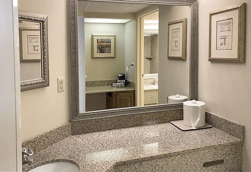 בית מלון כפרי Econo Lodge