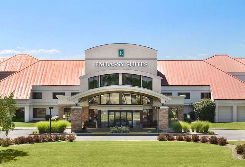 هتل Embassy Suites By Hilton Detroit Metro Airport