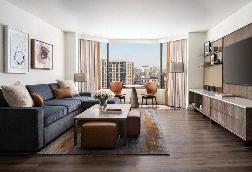 Four Seasons Hotel Houston