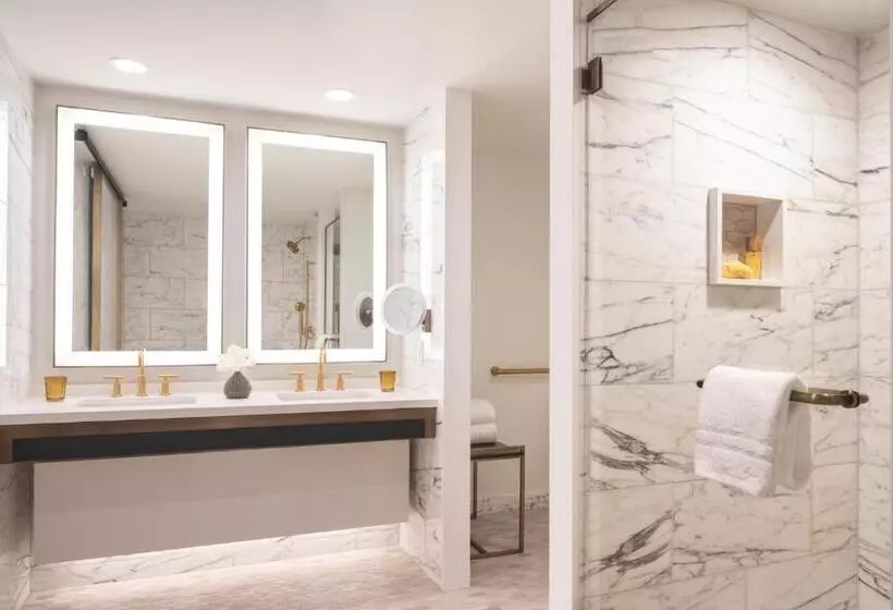 Four Seasons Hotel Houston