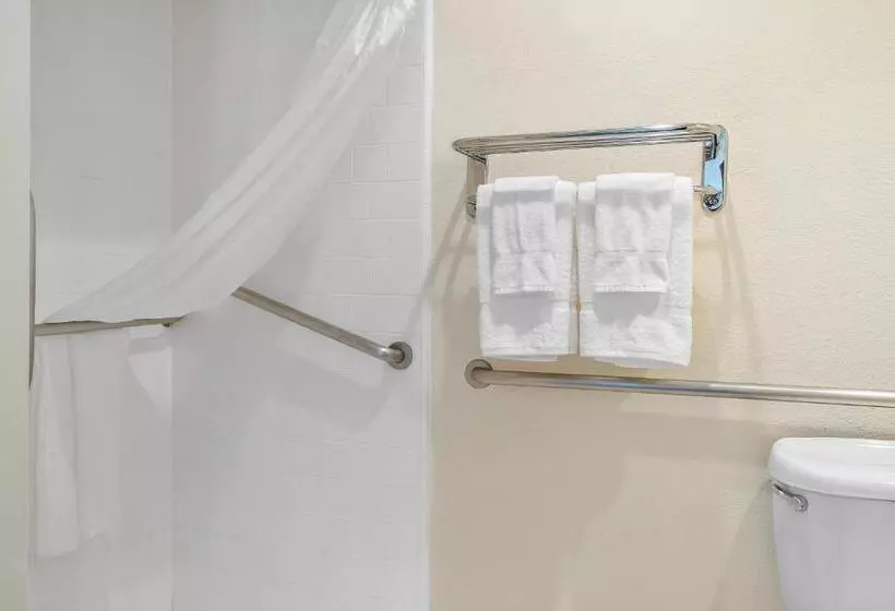 فندق Golden Sails